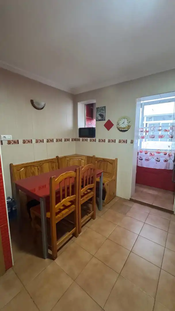 Cuina de Pis en venda en Alicante / Alacant amb Calefacció, Moblat i Balcó