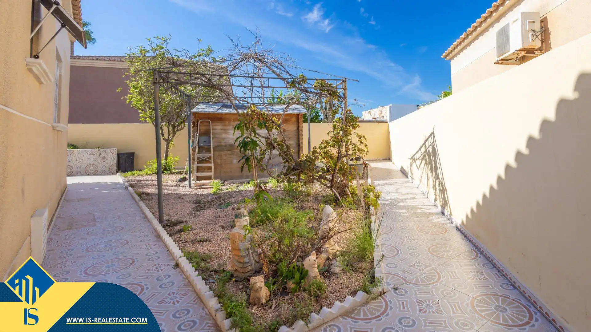 Casa amb piscina en venda a Zona Carrefour - Urbanizaciones, imagen 13