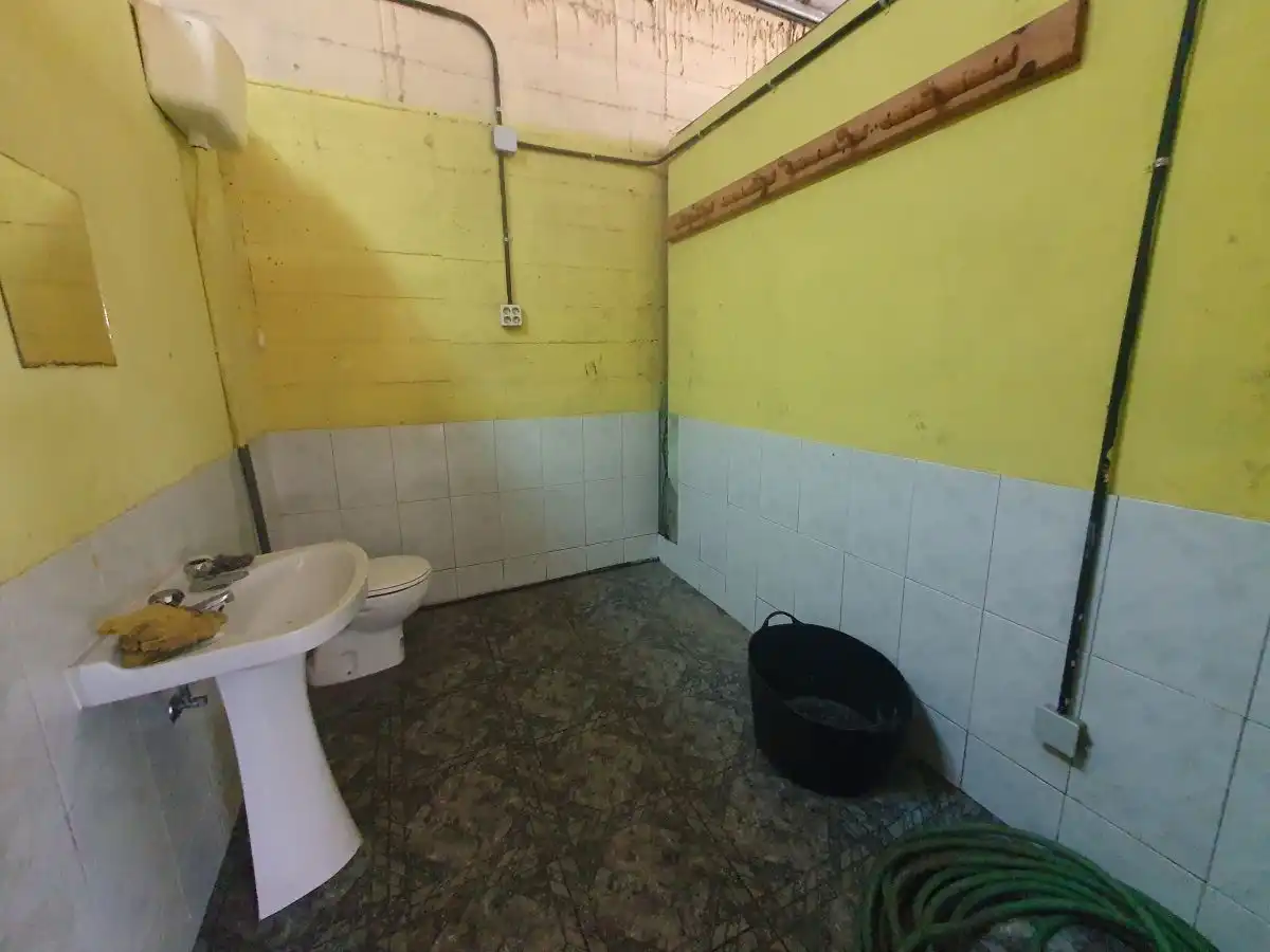 Bathroom of Industrial buildings for rent in Grado
