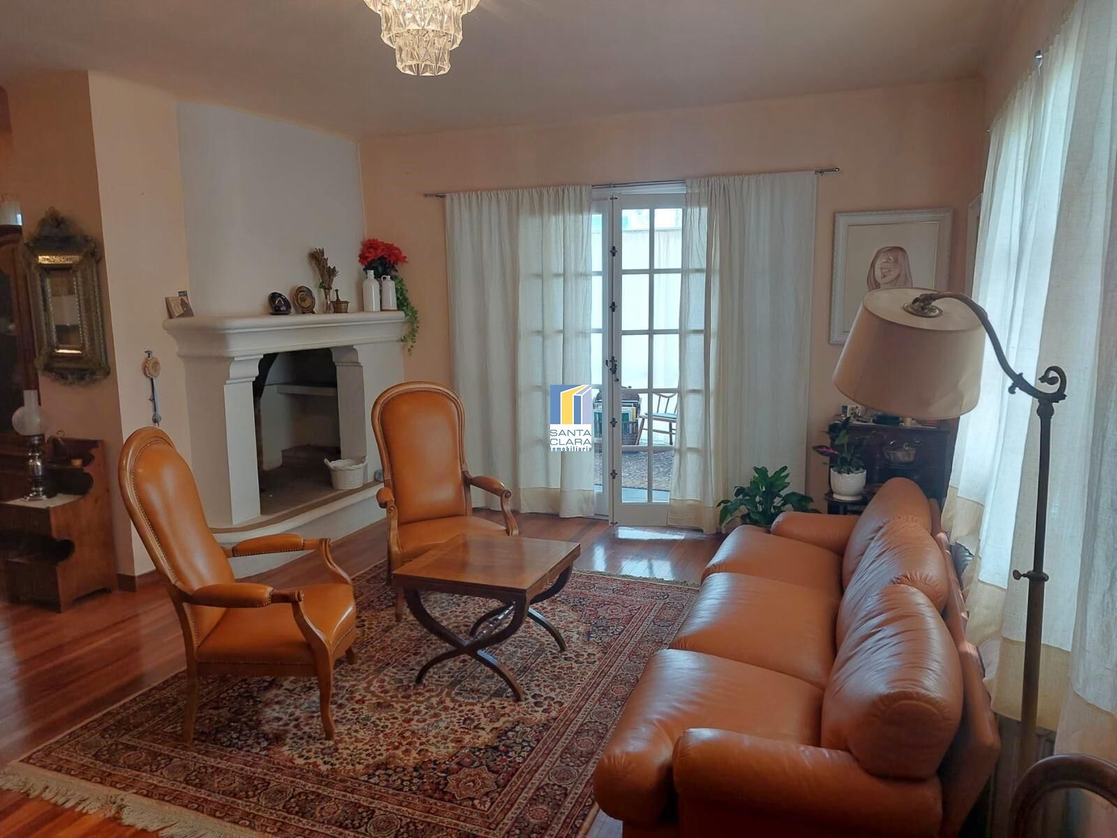 Sala d'estar de Casa o xalet en venda en Morales del Vino amb Calefacció, Jardí privat i Piscina comunitària