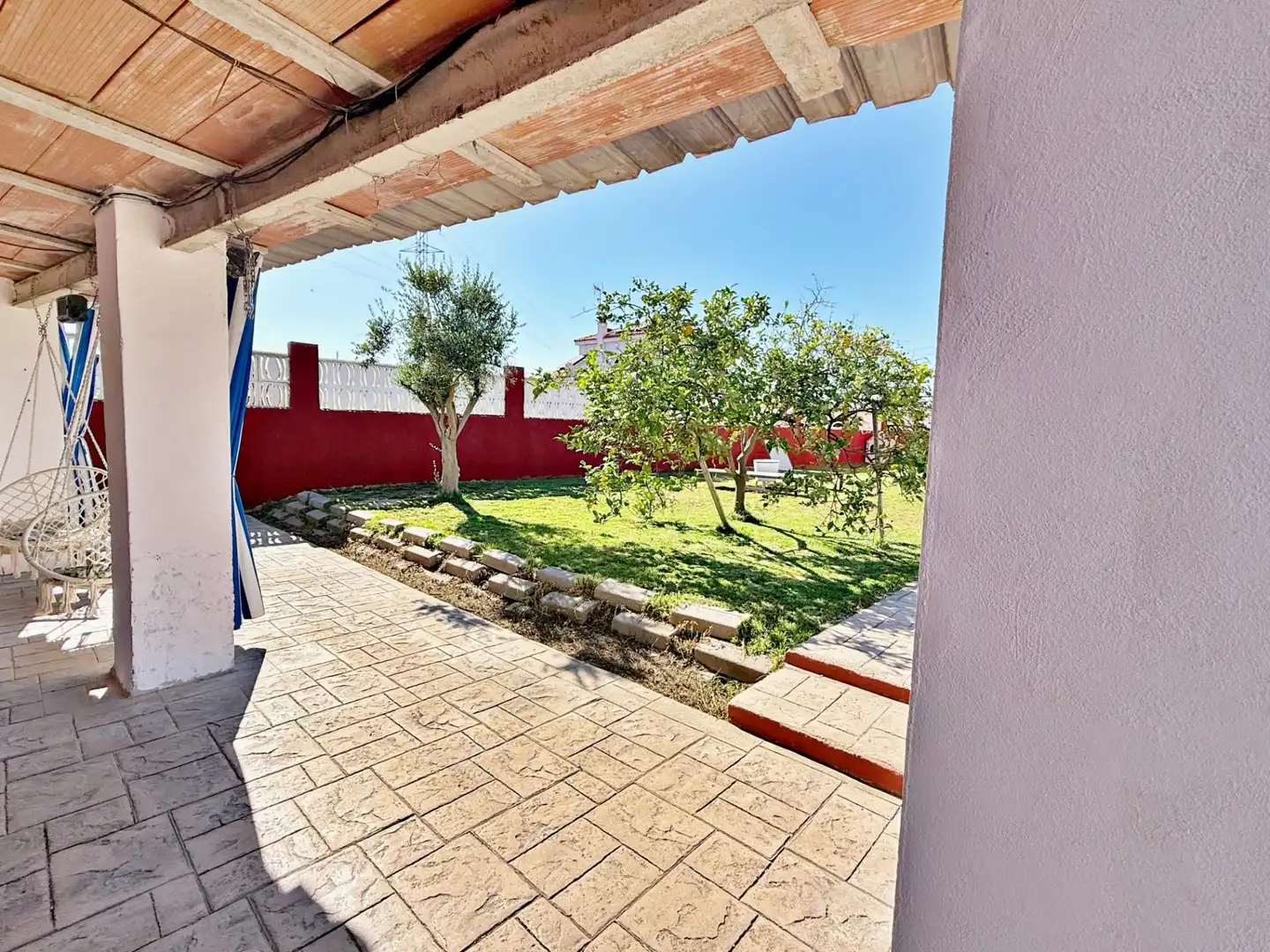 Terrassa de Casa o xalet en venda en Llíria amb Aire condicionat, Calefacció i Jardí privat