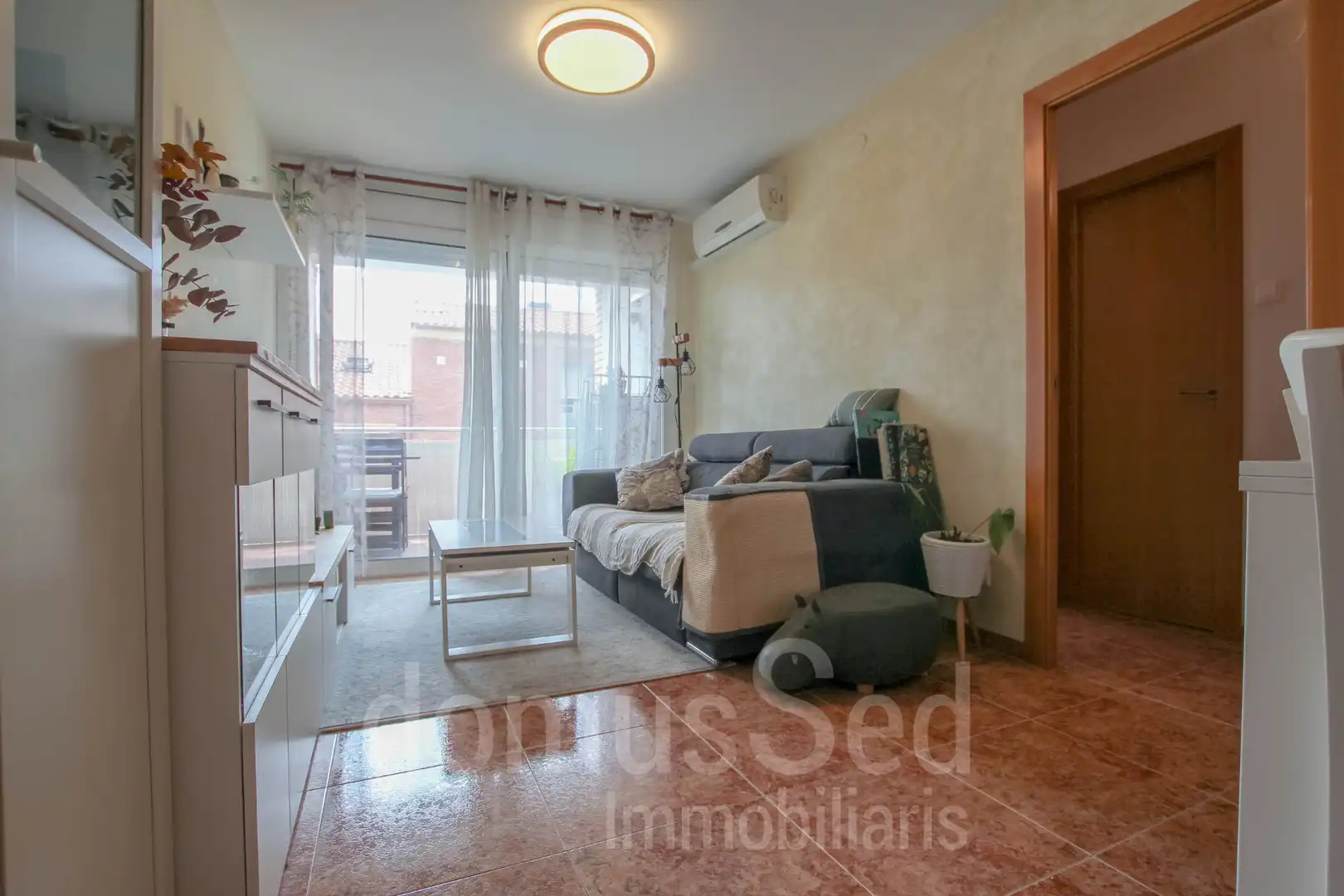 Living room of Flat for rent in El Masnou  with Air Conditioner, Heating and Terrace