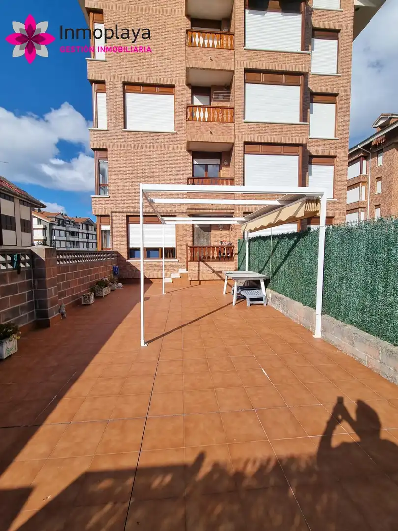 Terrassa de Planta baixa en venda en Noja amb Calefacció, Terrassa i Moblat
