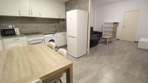 Foto 2 de Piso de alquiler en Plaça de Mossèn Clapés, Sant Andreu de Palomar, Barcelona Capital