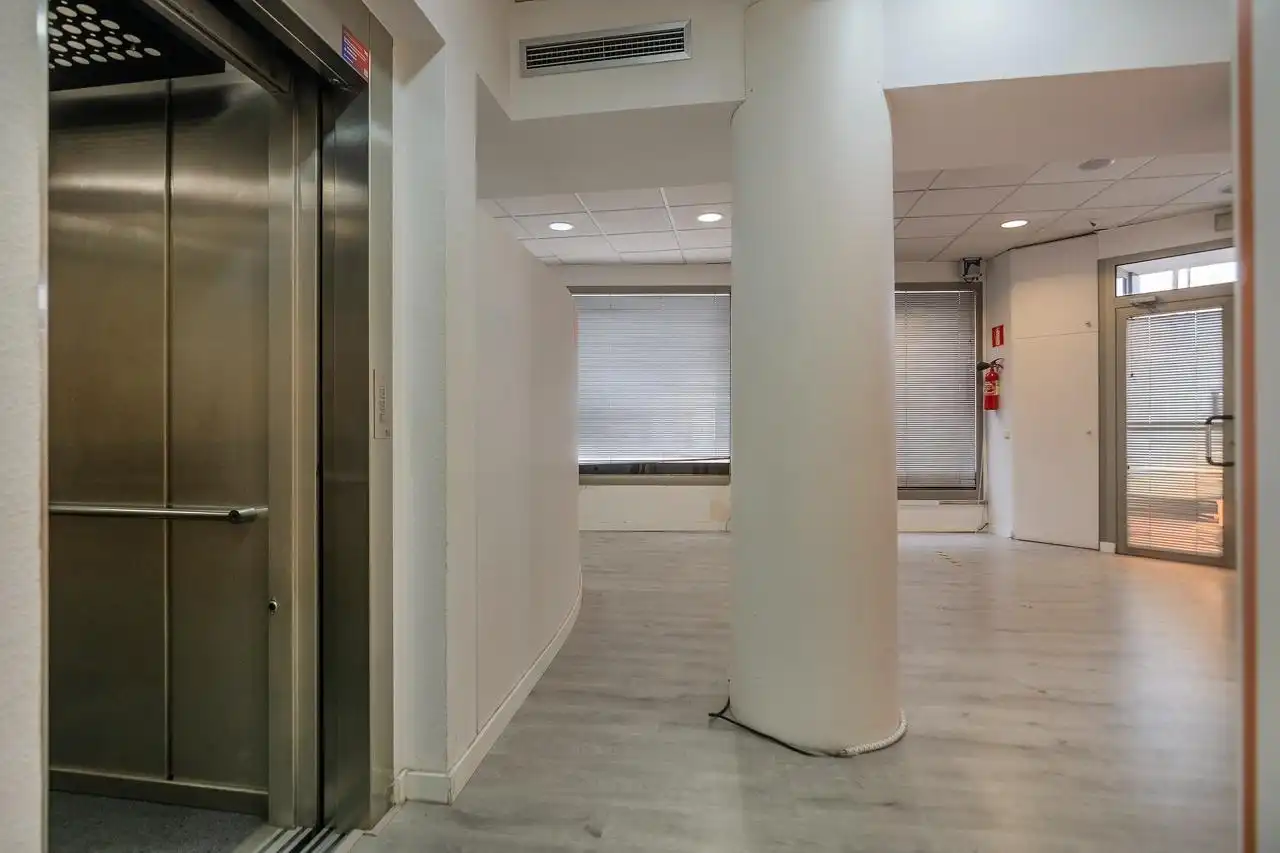Local comercial en venda a Poble Nou, imagen 8