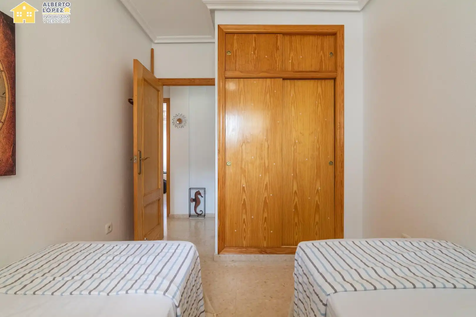 Flat with terrace for sale in Los Arenales del Sol, imagen 34