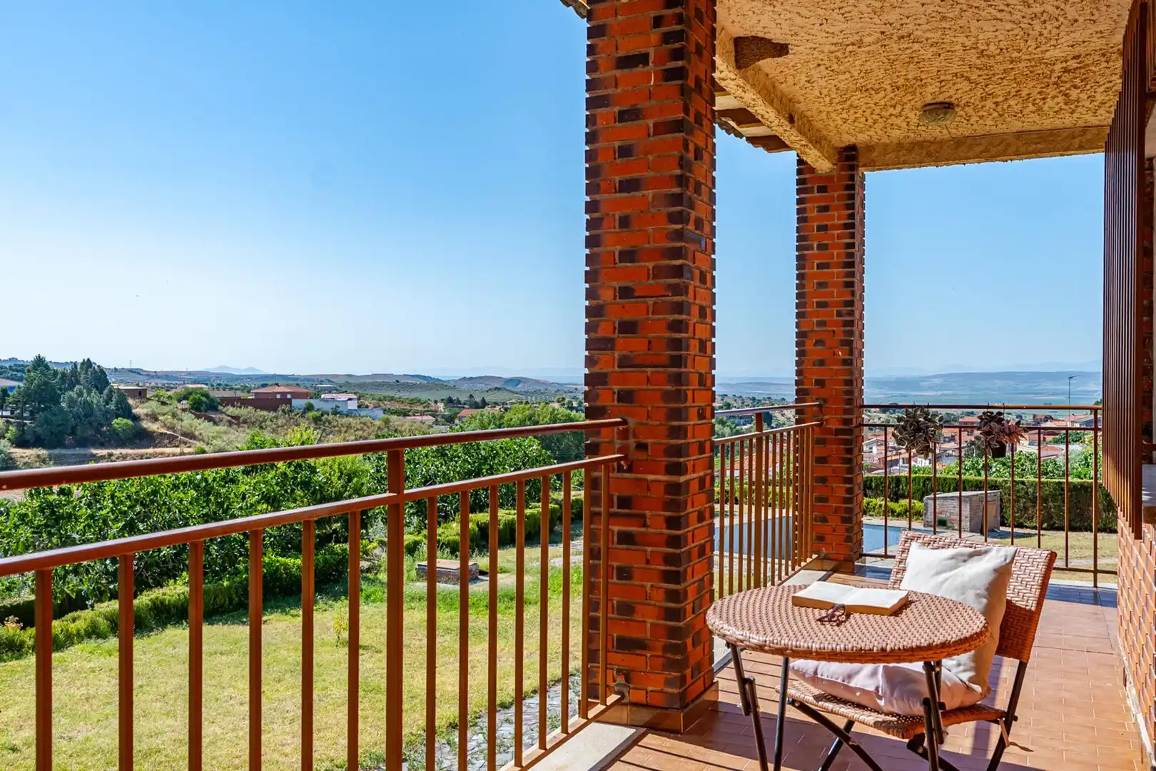 Terraza de Casa o chalet en venta en Mesegar de Tajo con Piscina y Amueblado
