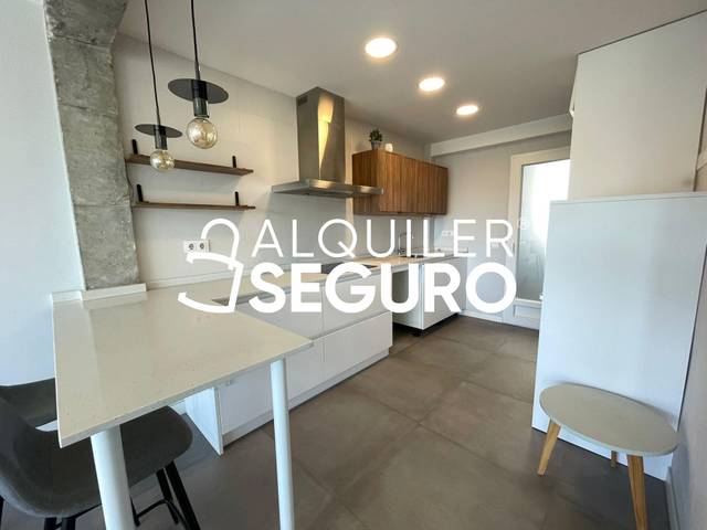 Piso en Alquiler en del General Ricardos  en Vista Alegre