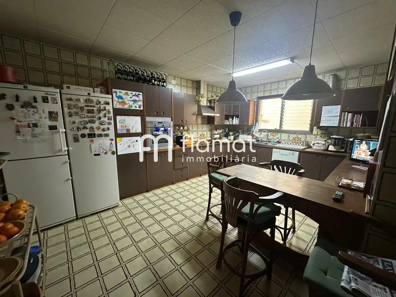 Cocina de Edificio en venta en Santa Coloma de Gramenet