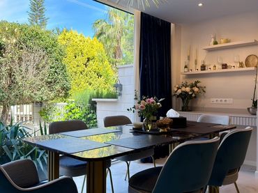 Bungalow con piscina en venta en Avenida de San Sebastián 5708102