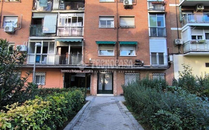 Photo 1 of Flat for sale in Portazgo, Madrid