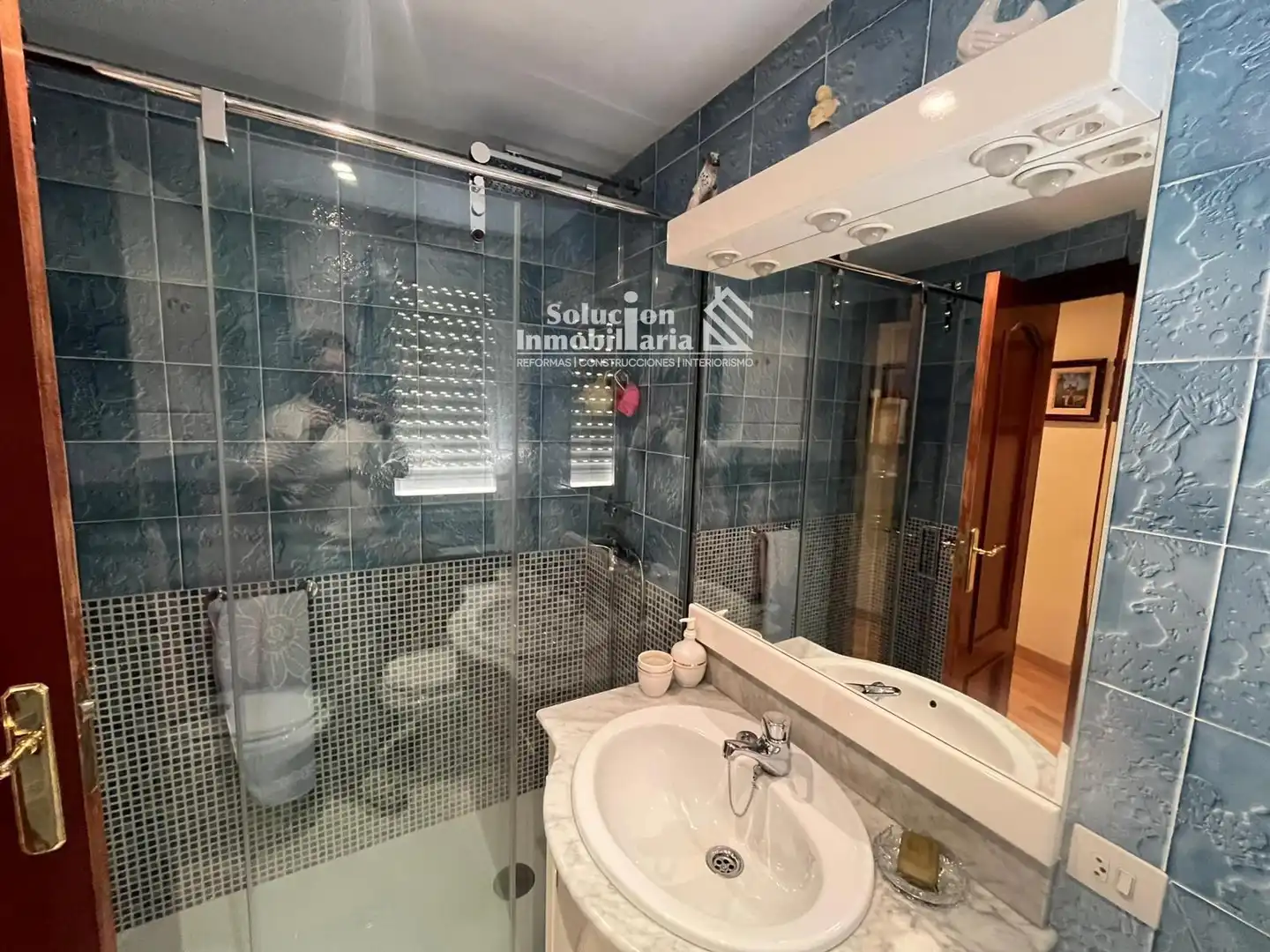 Baño de Piso en venta en Salamanca con Calefacción, Terraza y Balcón