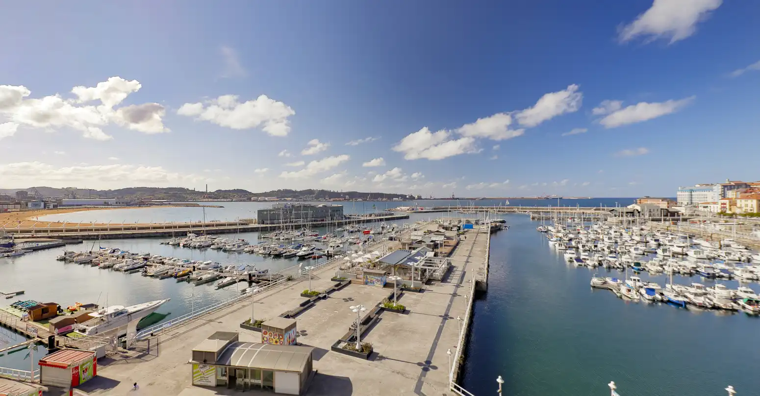 Flat for sale in Gijón   with Heating, Parquet flooring and Storage room