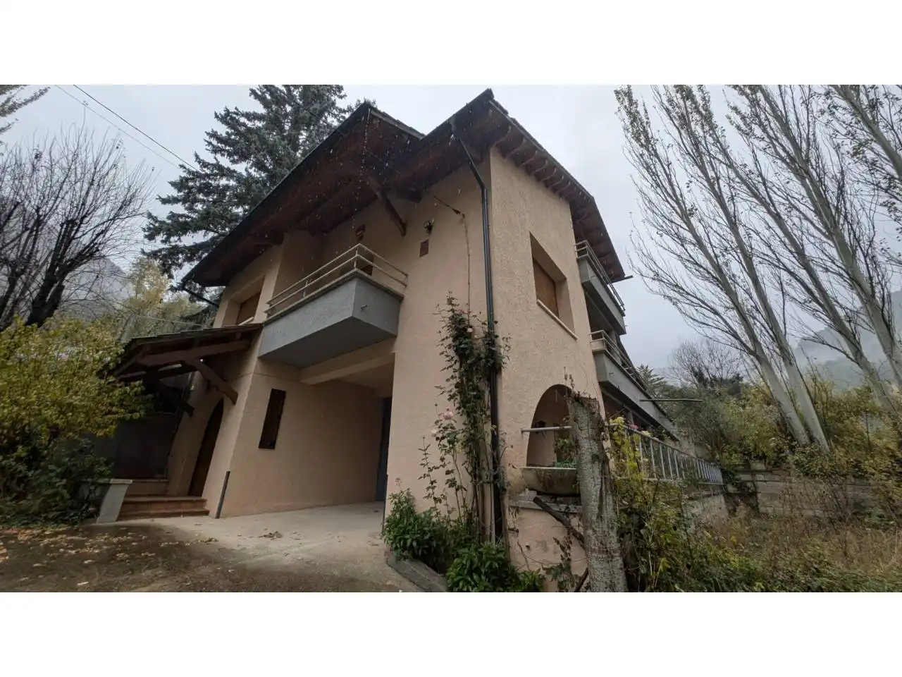 Vista exterior de Casa o xalet en venda en Fígols i Alinyà amb Calefacció, Jardí privat i Terrassa
