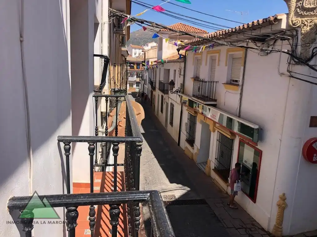Local comercial en venda a Calle Torrox, imagen 2
