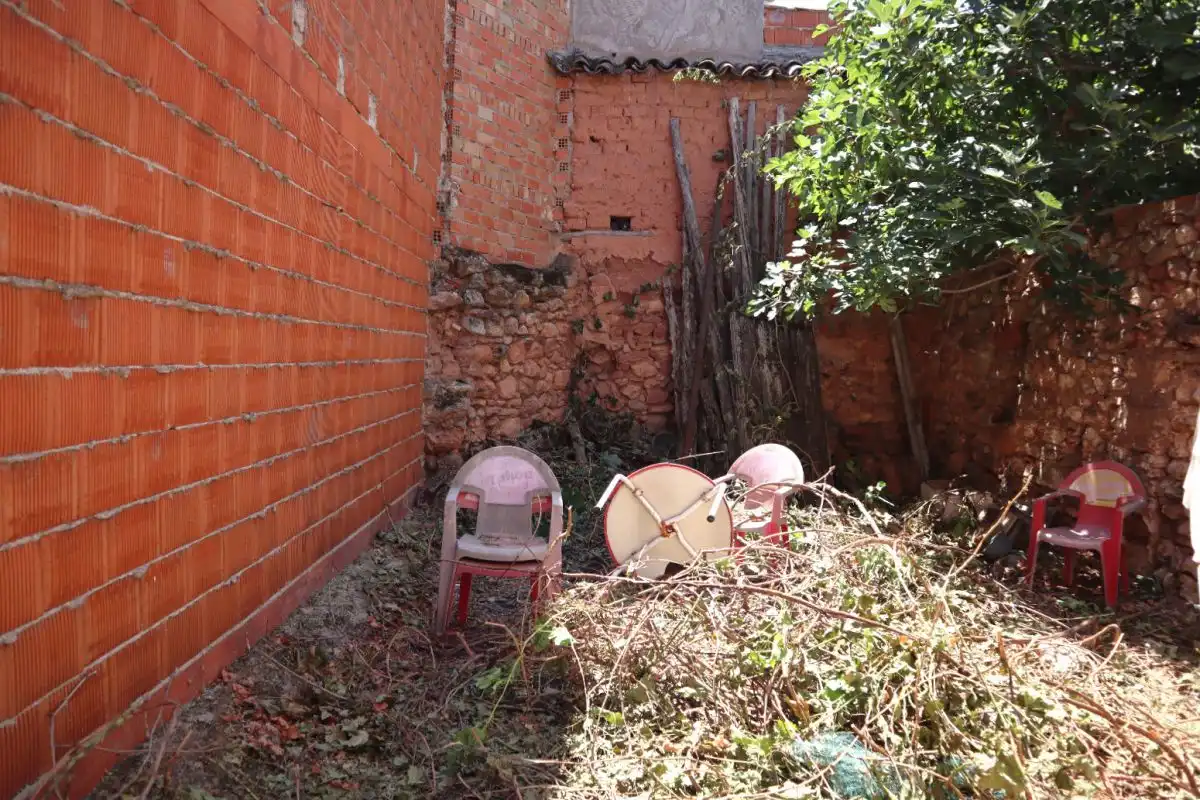 Jardí de Casa o xalet en venda en Almedina