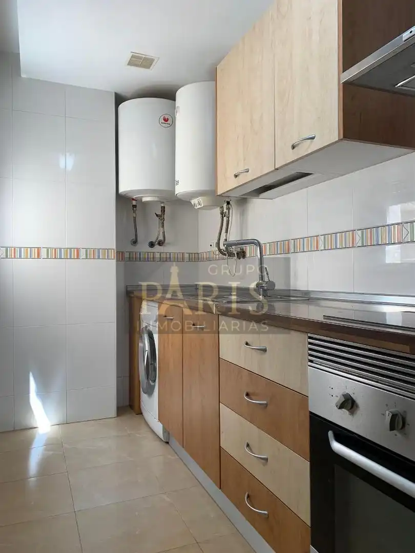 Cocina de Piso de alquiler en La Unión con Trastero y Amueblado