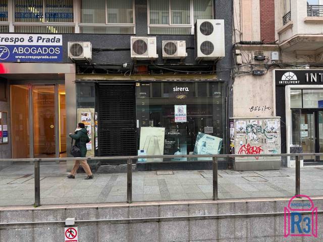 Local comercial en Alquiler en Ordoño II en Centro Ciudad