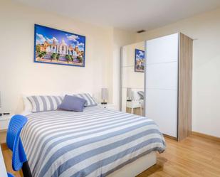 Bedroom of Flat to share in  Barcelona Capital  with Air Conditioner and Terrace