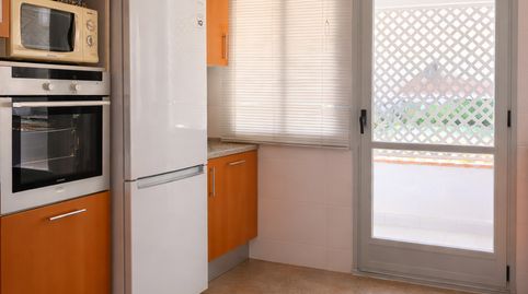 Photo 4 of Flat for rent in Calle Sicilia, Huerta del Prado - La Montua, Marbella