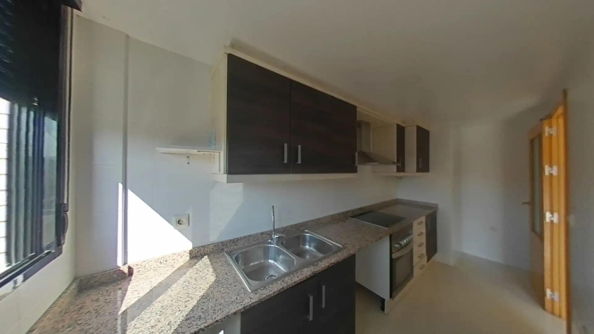 Pis en venda a Llocnou d'En Fenollet