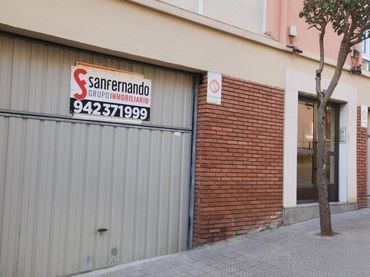 Local comercial en venda a Calle de Doñana