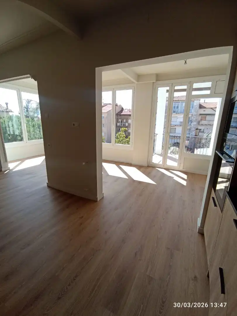 Wohnzimmer von Wohnung zum Verkauf in Berga mit Heizung, Terrasse und Balkon