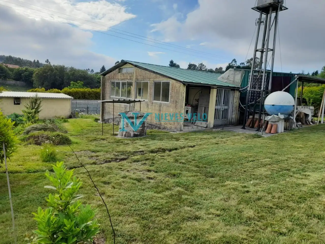 Vista exterior de Casa o xalet en venda en Cerceda amb Calefacció i Jardí privat