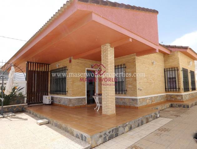 Casa-chalet en Venta en Bahia
