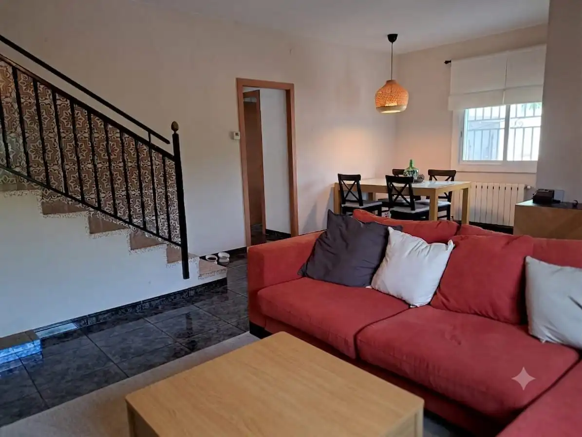 Sala de estar de Casa o chalet en venta en Rubí con Calefacción, Terraza y Trastero