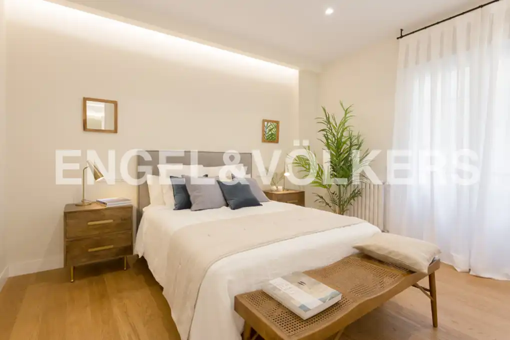 Bedroom of Flat for sale in Madrid  with Heating and Terrace