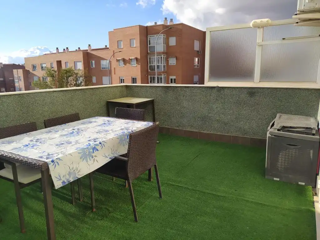 Apartamento de alquiler en Calle Fausto Culebras, 20, Centro