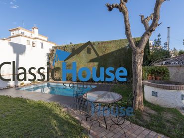 Villa mit Pool zum Verkauf in Avenida Monteluz