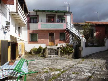 Exterior view of House or chalet for sale in Valle de Tobalina  with Furnished