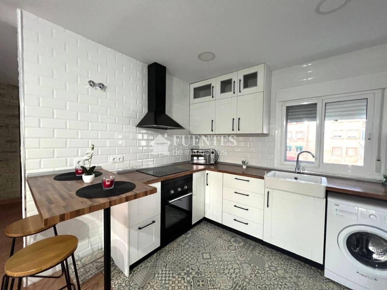 Cuina de Pis en venda en Alicante / Alacant amb Aire condicionat, Moblat i Balcó