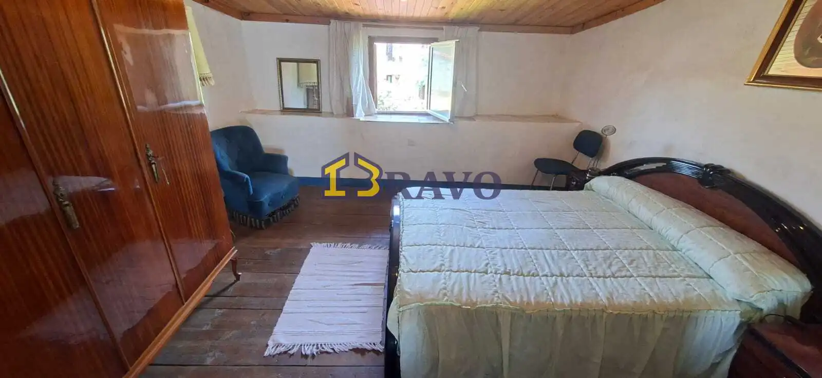 Dormitori de Casa o xalet en venda en Valle de Tobalina amb Calefacció i Moblat