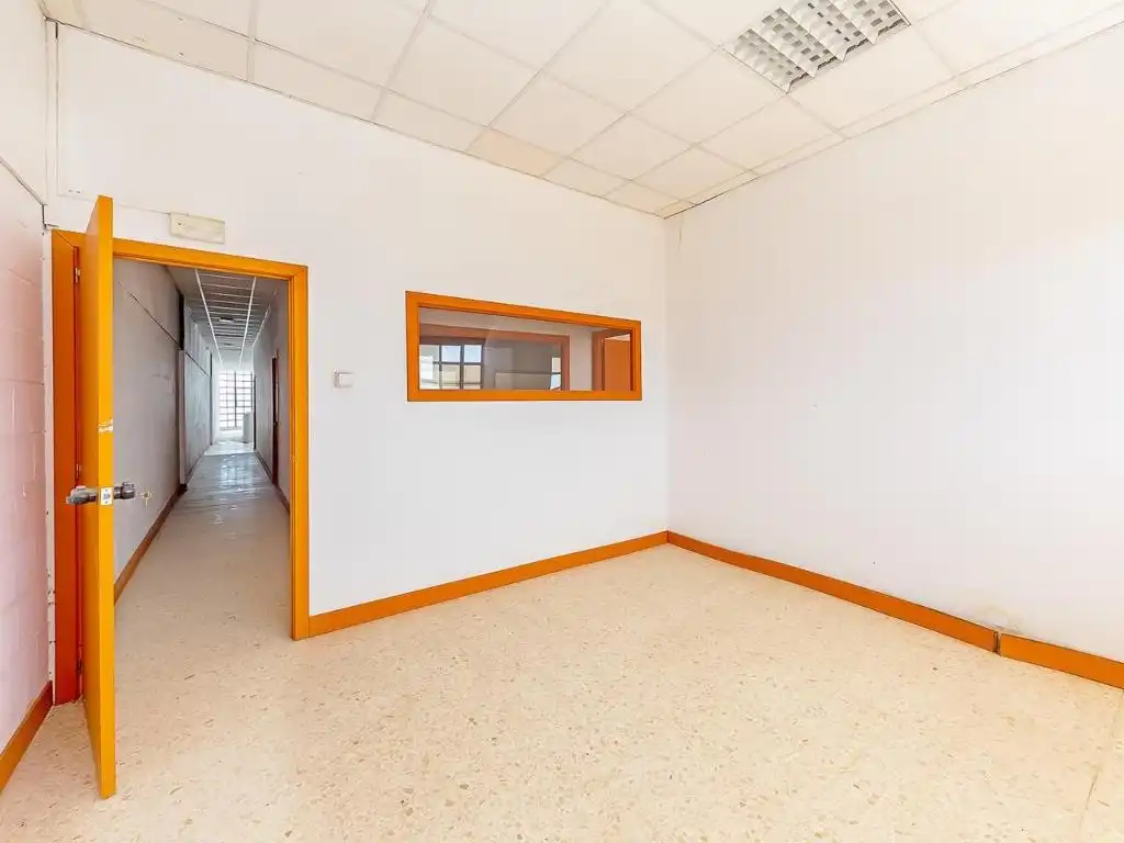 Büro zum Verkauf in Alcalá del Río mit Abstellraum
