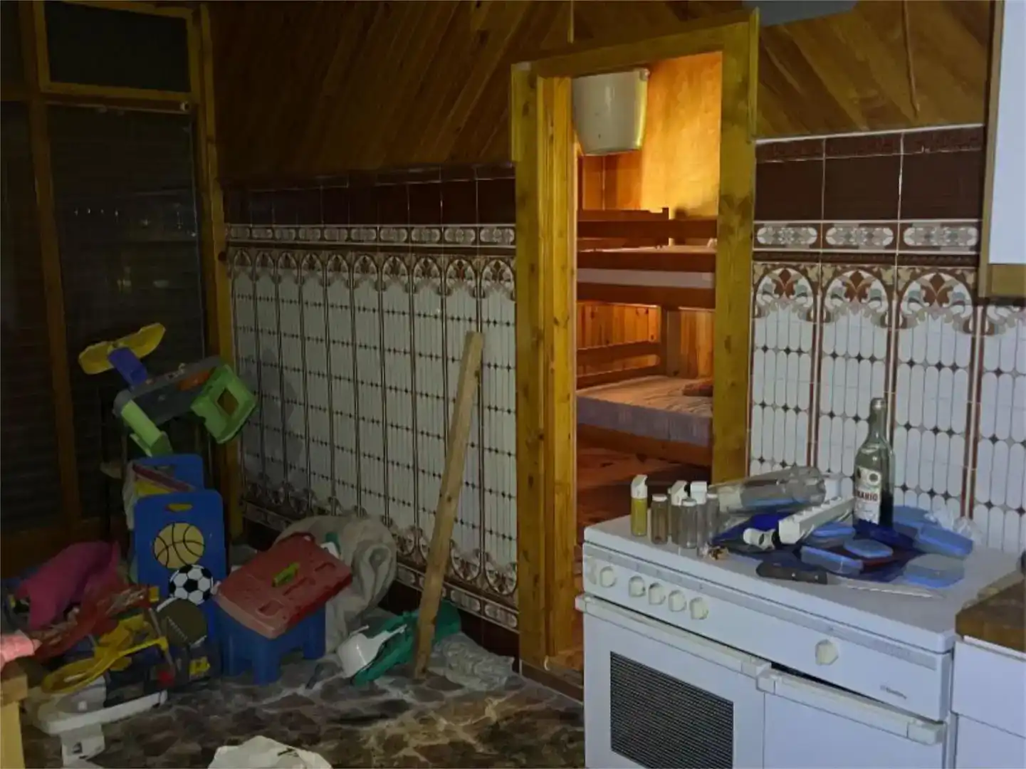 Cuina de Pis en venda en Penàguila amb Jardí privat, Traster i Piscina