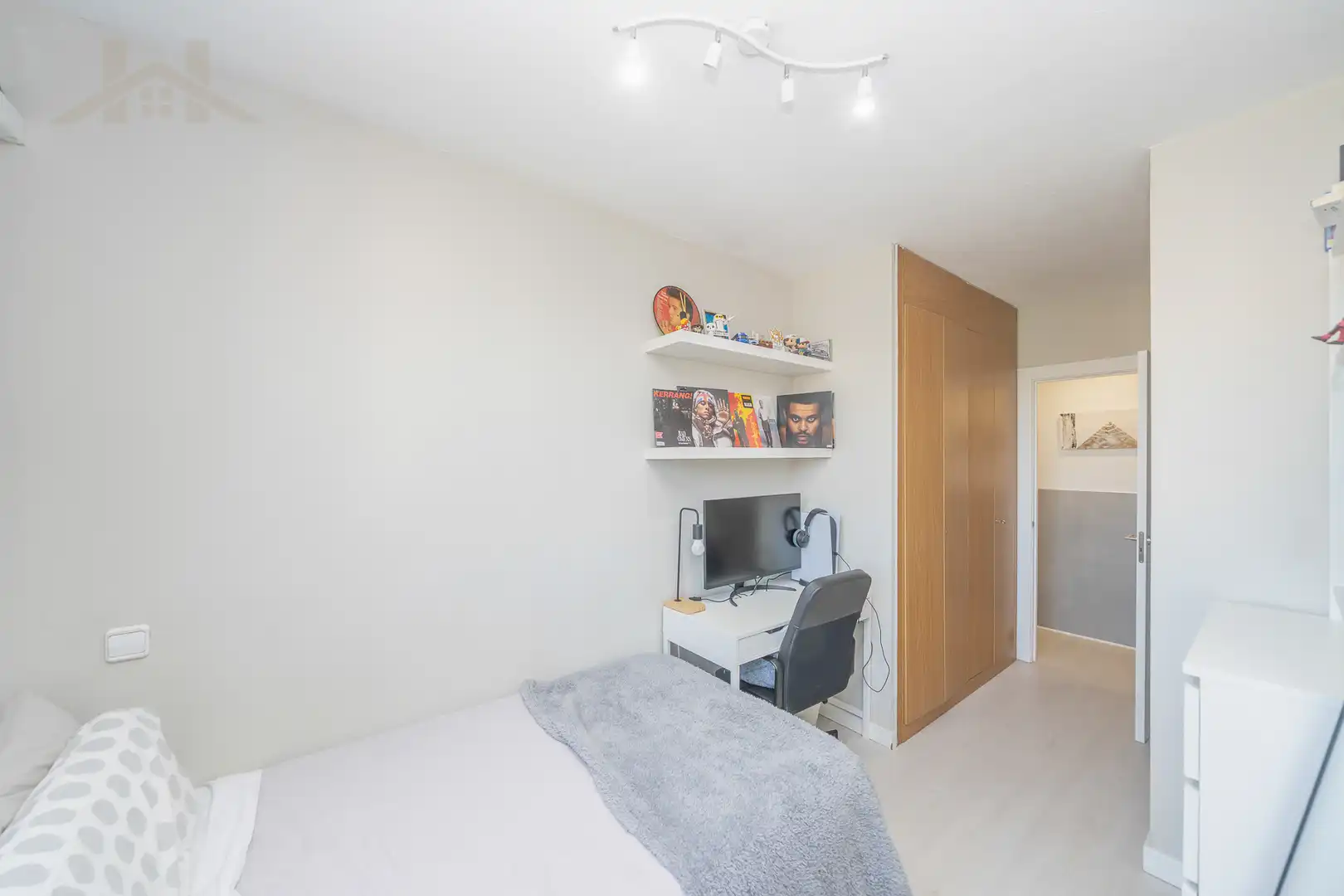 Habitación de Piso en venta en Fuenlabrada con Aire acondicionado y Calefacción