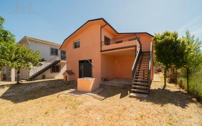 Vista exterior de Casa o xalet en venda en Collado Villalba amb Calefacció, Jardí privat i Terrassa