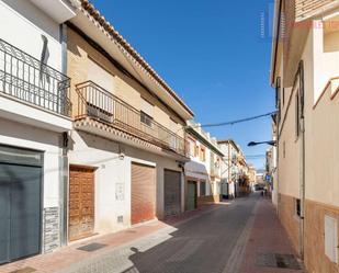 Vista exterior de Casa o xalet en venda en Armilla amb Terrassa