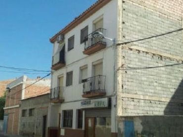 Villa à vendre à Baza
