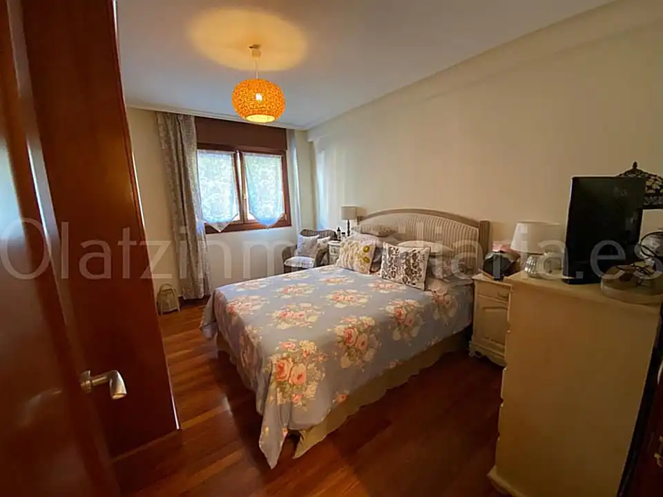 Bedroom of Flat for sale in Balmaseda  with Heating and Storage room