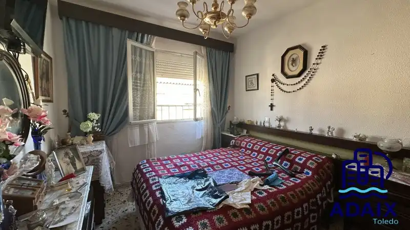 Bedroom of Flat for sale in Toledo
