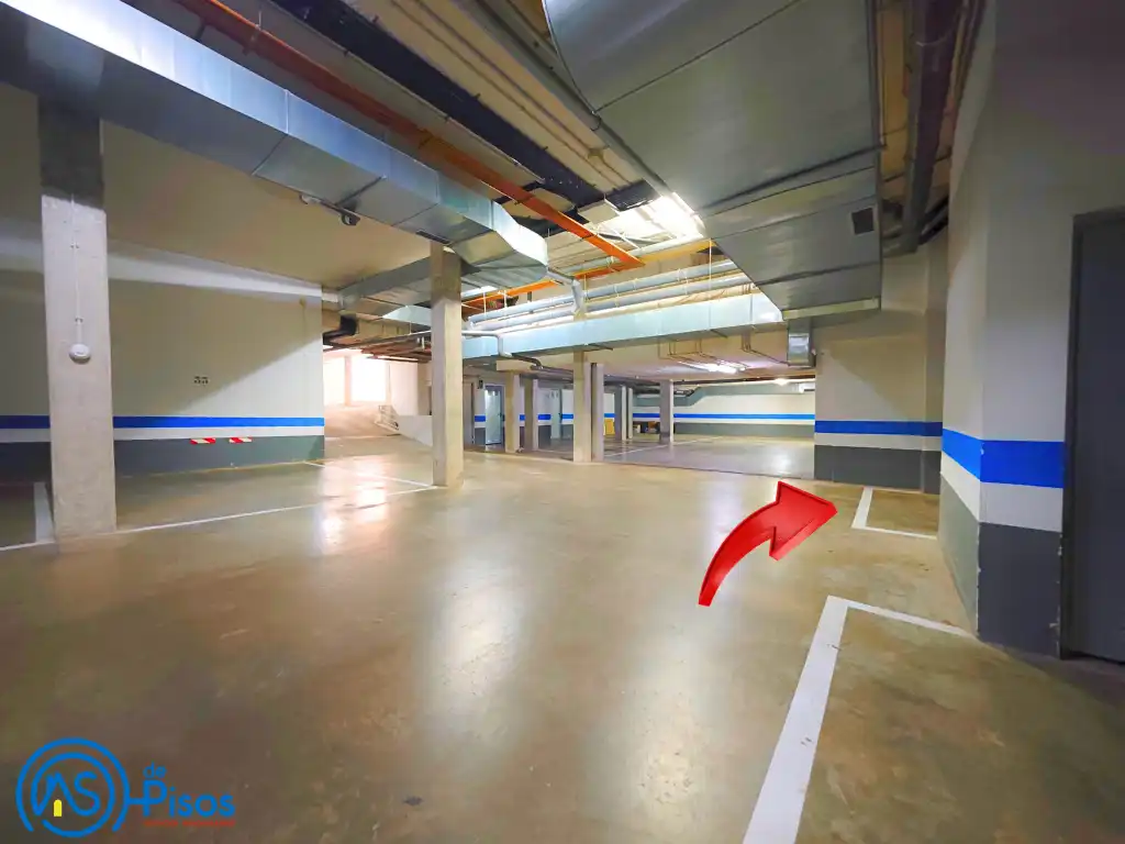Parking de Piso de alquiler en Cadrete con Calefacción, Jardín privado y Parquet