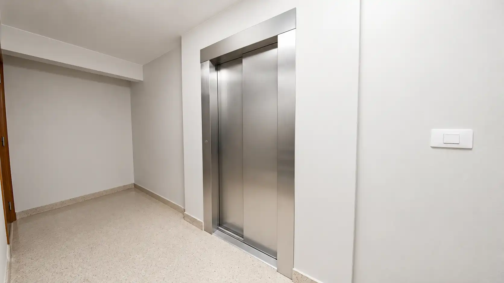 Piso en venta en Vigo  con Trastero y Amueblado