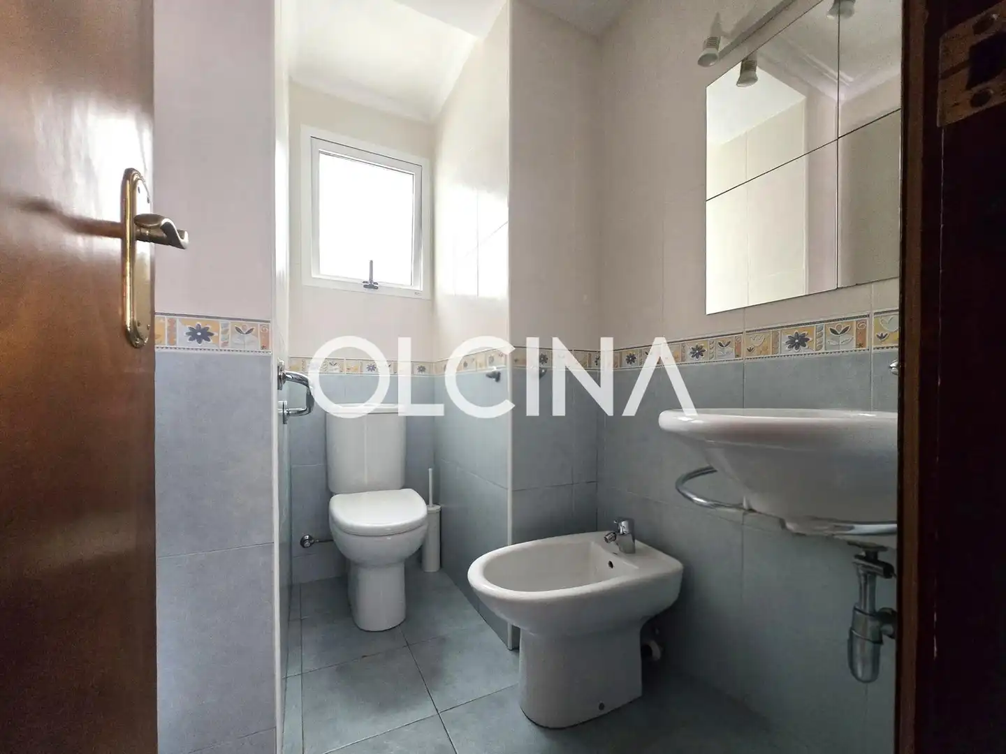 Bathroom of Flat for sale in Alcoy / Alcoi  with Terrace, Storage room and Balcony