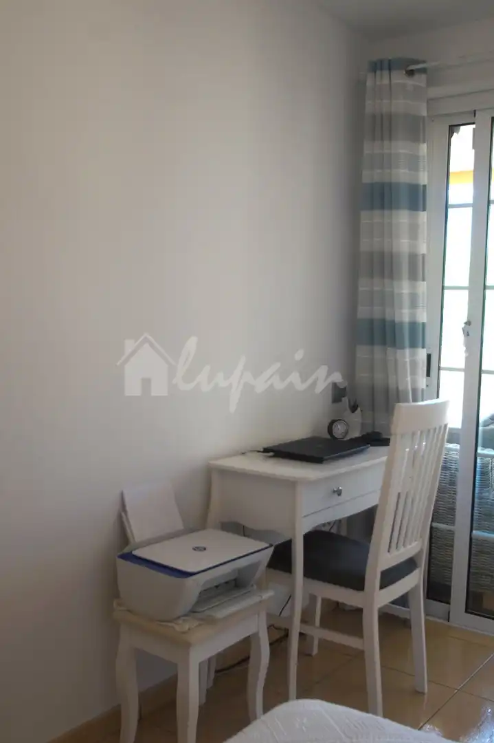 Habitación de Apartamento en venta en Arona con Calefacción