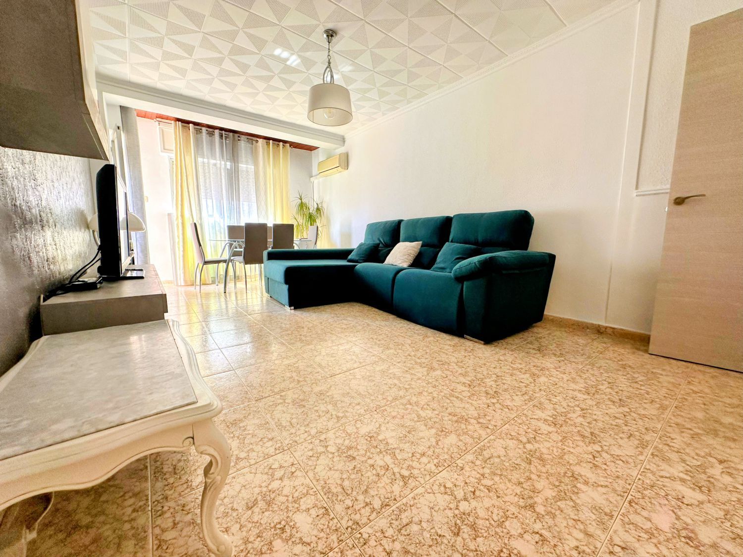 Living room of Flat for sale in Águilas  with Air Conditioner and Terrace
