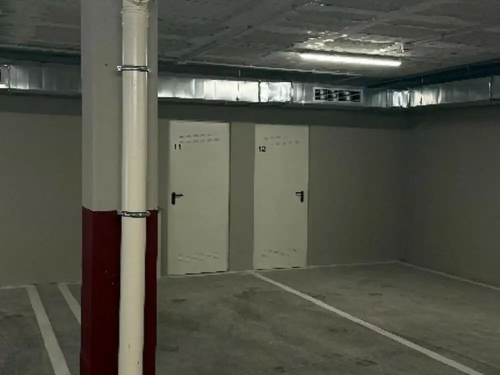 Parking of Apartments for rent in Estepona  with Air Conditioner, Terrace and Storage room